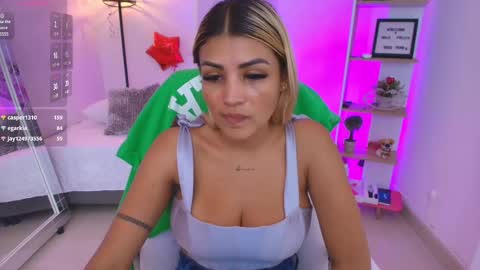 Snapshot of saloomee__ chatting on 03/12/25, 05:07 SALOME online show from 03/12/25, 05:07