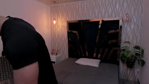 SALVATORE online show from 01/19/25, 02:28