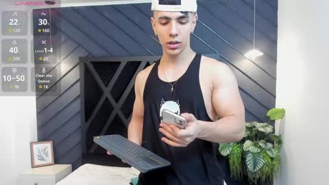 SALVATORE online show from 02/05/25, 02:26