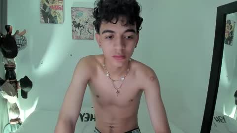 Snapshot of sam__cute chatting on 12/26/24, 12:03 sam__cute online show from 12/26/24, 12:03