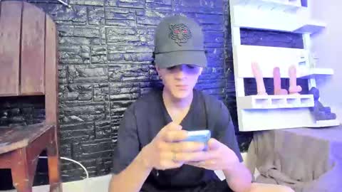 Snapshot of sam__cute chatting on 02/20/25, 11:43 sam__cute online show from 02/20/25, 11:43