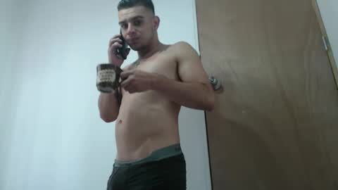 Snapshot of sam_davies21 chatting on 11/03/25, 04:19 Sam Davies online show from 11/03/25, 04:19