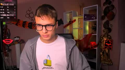 Sam online show from 10/25/25, 07:30