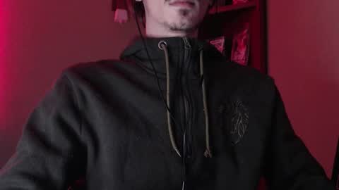 sam_skywalker online show from 10/24/25, 01:18