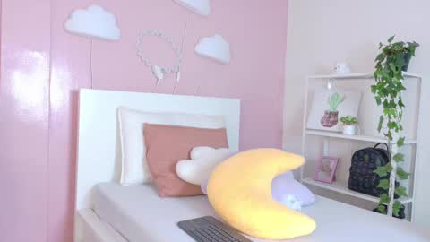   online show from 11/09/25, 12:25