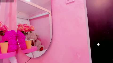 samanta__milk online show from 10/19/25, 05:13