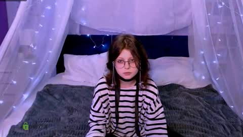 Snapshot of samanta_hotty chatting on 09/14/25, 06:40 samanta_hotty online show from 09/14/25, 06:40