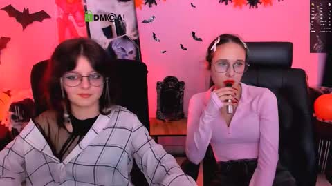 Snapshot of samanta_hotty chatting on 10/27/25, 08:13 samanta_hotty online show from 10/27/25, 08:13