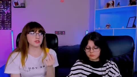 Snapshot of samanta_hotty chatting on 11/20/25, 08:41 samanta_hotty online show from 11/20/25, 08:41