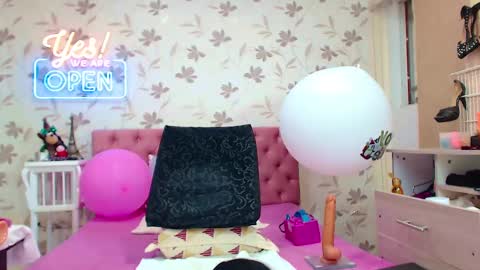 SamantaDark online show from 12/22/24, 07:21