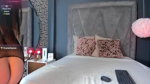 Snapshot of samantamaturehot chatting on 01/20/25, 08:18 Samanta... online show from 01/20/25, 08:18