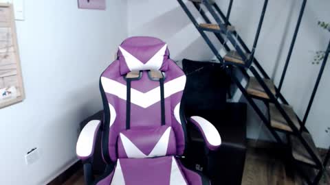 samantha online show from 11/19/25, 10:54