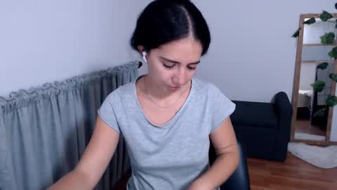 samantha online show from 11/21/25, 05:17