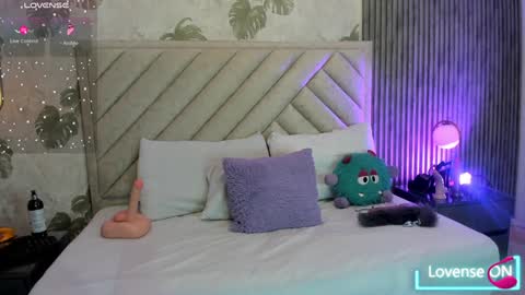 Samantha  online show from 02/07/25, 04:06