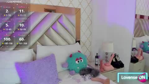 Samantha  online show from 02/08/25, 08:32