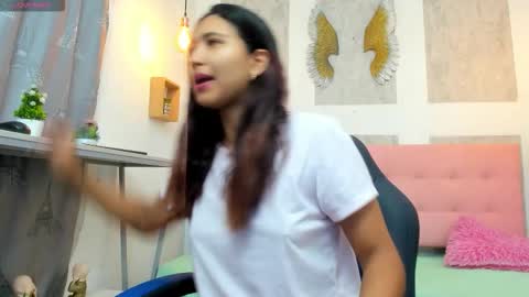    online show from 11/10/25, 11:53