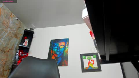 Snapshot of samantha_milfs chatting on 12/10/24, 11:00 samantha_milfs online show from 12/10/24, 11:00