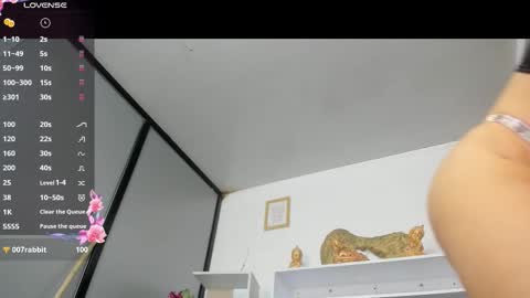 Snapshot of samantha_milfs chatting on 09/09/25, 11:10 samantha_milfs online show from 09/09/25, 11:10