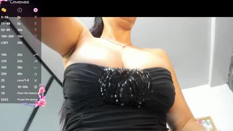 Snapshot of samantha_milfs chatting on 09/18/25, 11:01 samantha_milfs online show from 09/18/25, 11:01