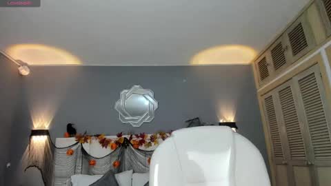  Samanthaa online show from 10/27/25, 11:47