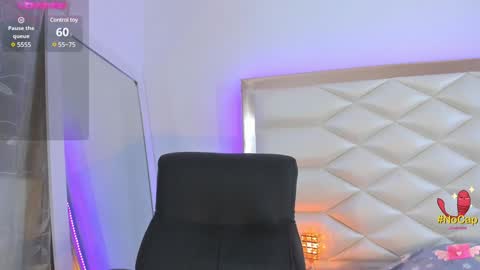 Snapshot of samanthaevans4 chatting on 12/02/24, 11:07 Sweet Samantha online show from 12/02/24, 11:07
