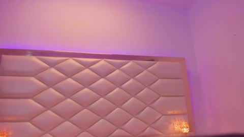 Snapshot of samanthaevans4 chatting on 12/31/24, 01:47 Sweet Samantha online show from 12/31/24, 01:47