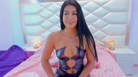 Snapshot of samanthaevans4 chatting on 09/16/25, 08:32 Sweet Samantha online show from 09/16/25, 08:32