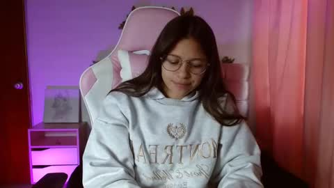 Samantha online show from 02/13/25, 08:55