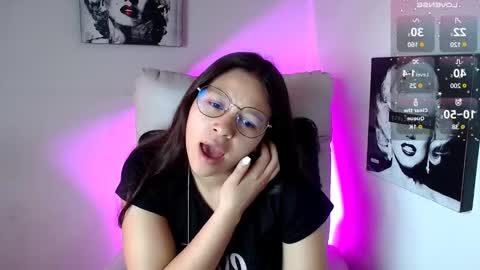 Samantha online show from 03/11/25, 01:01