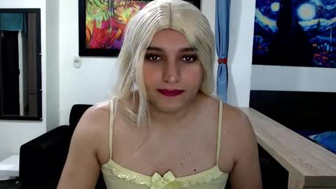 Snapshot of samara81648 chatting on 10/26/25, 08:48 Samara online show from 10/26/25, 08:48