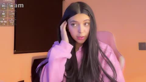 Snapshot of samara_lam chatting on 01/30/25, 11:24 Sammy online show from 01/30/25, 11:24