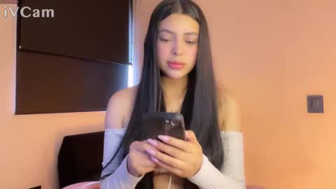 Snapshot of samara_lam chatting on 02/05/25, 07:10 Sammy online show from 02/05/25, 07:10