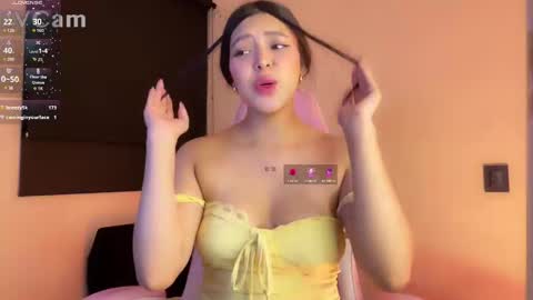 Snapshot of samara_lam chatting on 02/23/25, 05:01 Sammy online show from 02/23/25, 05:01