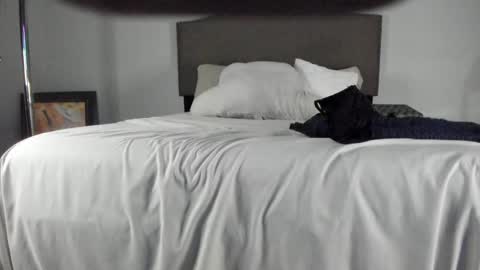 Yaya online show from 10/05/25, 11:30