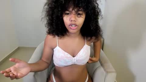 Samie Mury  online show from 11/21/25, 03:27