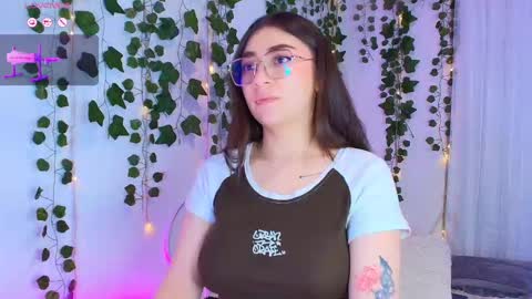 samii evans  online show from 10/09/25, 04:21