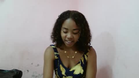 samina2255 online show from 11/05/25, 06:02