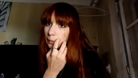 Mira online show from 10/08/25, 03:20