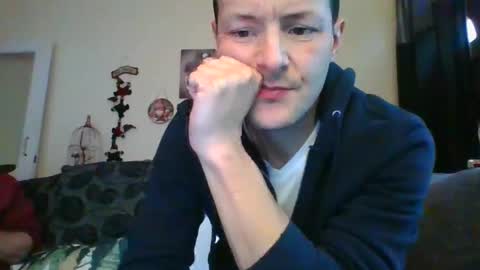 sexy lad looking for fun online show from 01/01/25, 03:03