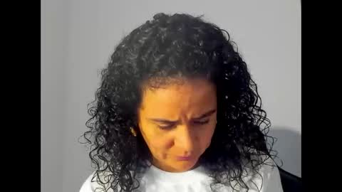 Snapshot of samm_hoti chatting on 10/18/25, 07:58 sam online show from 10/18/25, 07:58