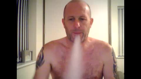 Snapshot of sammyb1821 chatting on 12/14/24, 06:41 sammyb1821 online show from 12/14/24, 06:41