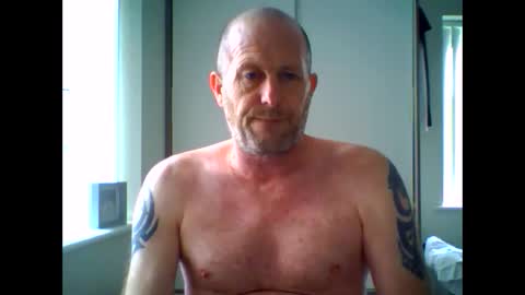 Snapshot of sammyb1821 chatting on 01/23/25, 12:19 sammyb1821 online show from 01/23/25, 12:19