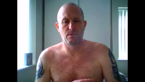 Snapshot of sammyb1821 chatting on 02/03/25, 12:03 sammyb1821 online show from 02/03/25, 12:03