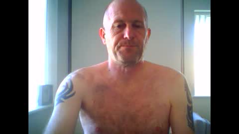 Snapshot of sammyb1821 chatting on 03/03/25, 09:00 sammyb1821 online show from 03/03/25, 09:00