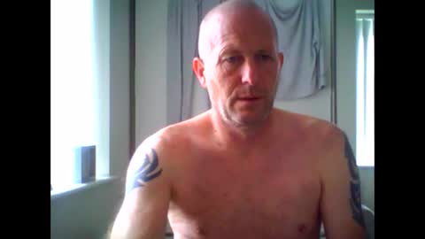 Snapshot of sammyb1821 chatting on 09/26/25, 09:24 sammyb1821 online show from 09/26/25, 09:24