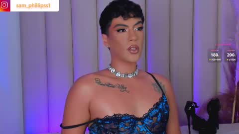 Snapshot of samphillipss chatting on 10/14/25, 12:00 Sammuel online show from 10/14/25, 12:00