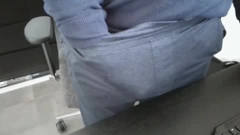 samsoncando1 online show from 03/10/25, 10:37