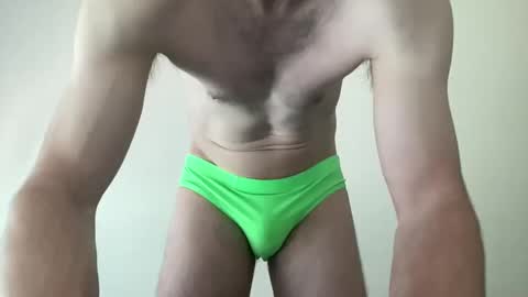 Snapshot of samt2527 chatting on 12/15/24, 12:40 SamT online show from 12/15/24, 12:40