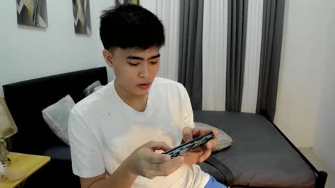 Sam online show from 11/04/25, 12:15