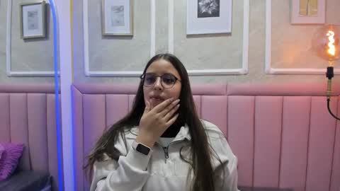 Sammy online show from 11/01/25, 12:18